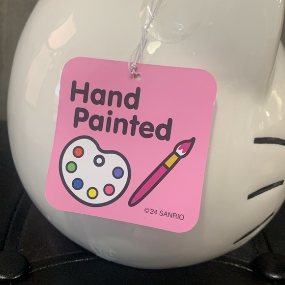 New Sanrio Hello Kitty Ceramic Planter With Metallic Gold Bow Tag Attached - Picture 3 of 10